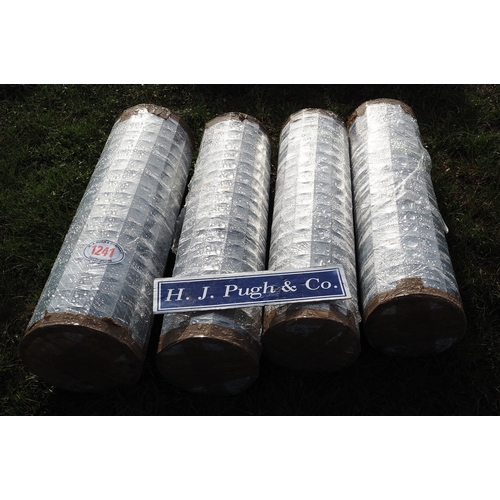 1241 - Hot dipped welded wire mesh *seconds, 0.9m x50x50mm - 12.5m rolls - 4