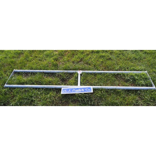 1254 - Galvanised barrier approx. 8ft