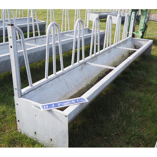 1264 - Galvanised tombstone feeder 14ft