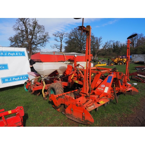 1492 - Kuhn 3m combination power harrow and 4 row maize drill. Controls in office