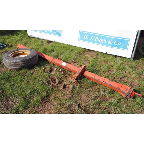 1495 - Drawbar and spare wheel