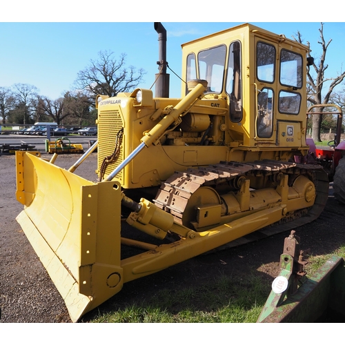 1519 - Caterpillar D6D bulldozer. straight blade with tilt. ROPS cab. Runs and drives, showing 8061 hours