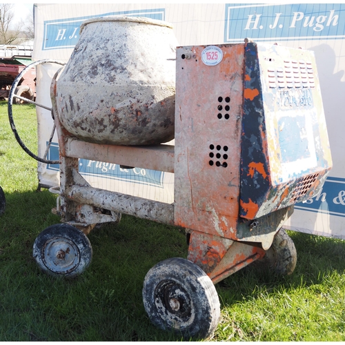 1525 - Cement mixer, electric start. 2005