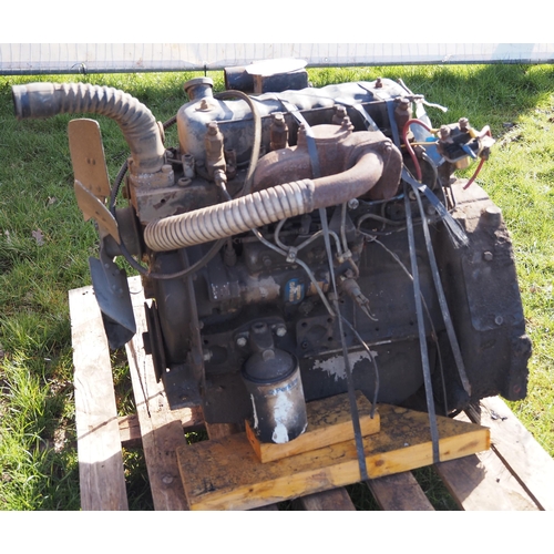 1571 - Perkins 4 cylinder engine. Working order