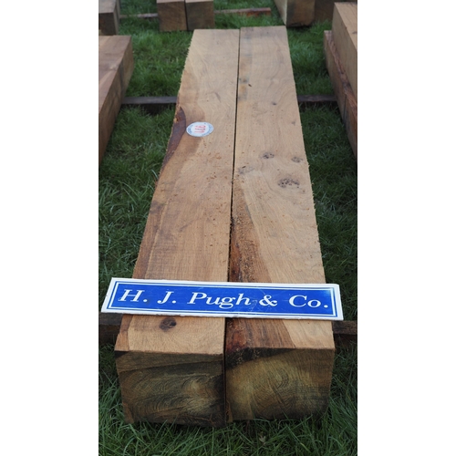 971 - Oak beams 2.1m x200x200 - 2