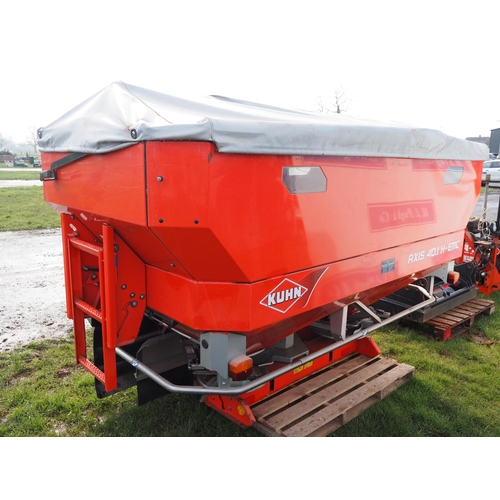 1420 - Kuhn Axis 40.1 H-EMC fertiliser spreader, 2014. Isobus control, section control, S6 discs and top co... 