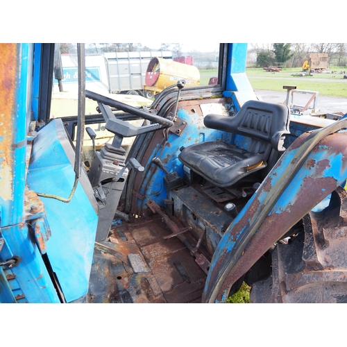 1441 - Iseki 545 tractor. Runs and drives. C/w Lewis loader and bucket.  Showing 7556 hours. New read tyres