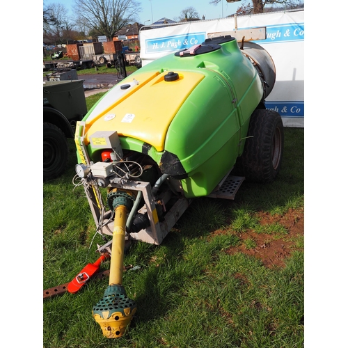 1479 - Munckhof trailed air blast sprayer, 1500L