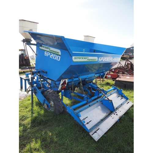 1482 - Standen Pearson 2 row potato planter