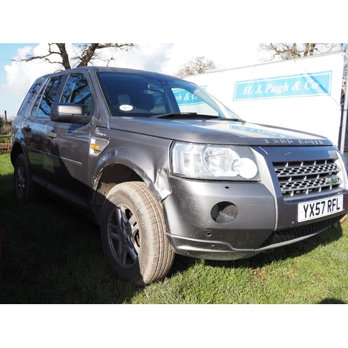 1611 - Land Rover Freelander 2 TD4. Manual. Showing 99,999 Miles. Recorded Cat 8/04/09. Reg. YX57 RFL. V5 a... 