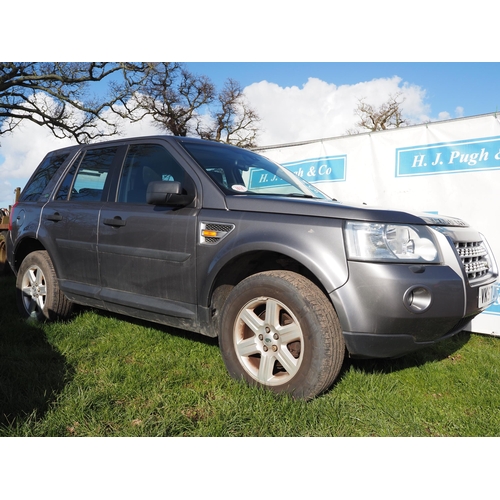 1614 - Land Rover Freelander 2 TD4. Automatic, runs and drives. MOT until 28/02/2025. Showing 93,493 Miles.... 