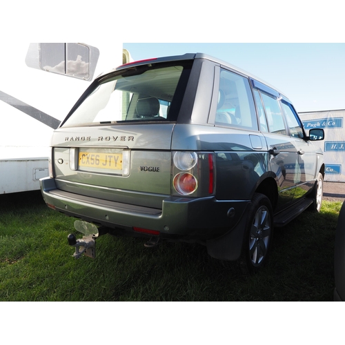 1617 - Range Rover Vogue 4x4. Petrol engine, Prins gas conversion. MOT until 17/5/24. Showing 83,173 miles.... 