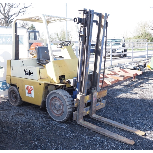 1630 - Yale forklift. 5000LB capacity. 10,925 hours showing