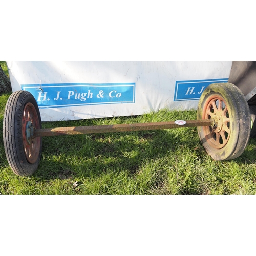 1718 - Axle and wheels