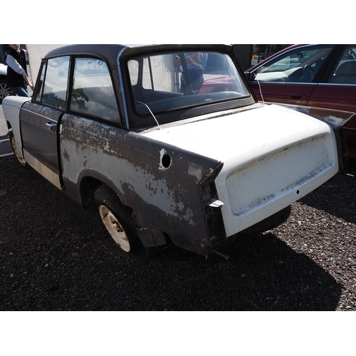 236 - Triumph Herald project, 1962, 1147cc.
Reg. CSV 824. Vehicle is live on dvla. No keys