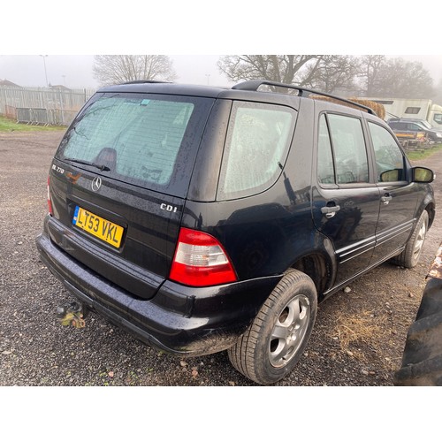 1625 - Mercedes ML270. Automatic, 124,800 miles. MOT until 25/09/24. Reg. LT53 VKL. V5 and keys in office