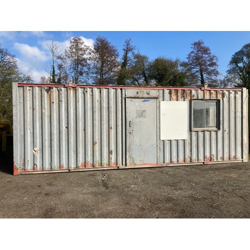 1583 - Shipping container office. Vendor can transport to buyer. Key in office