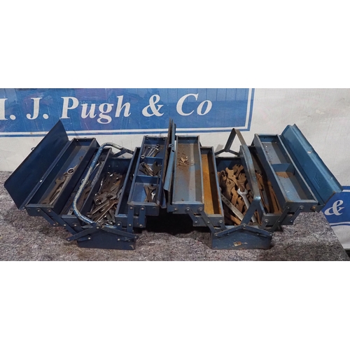 113 - Metal toolboxes and contents to include spanners