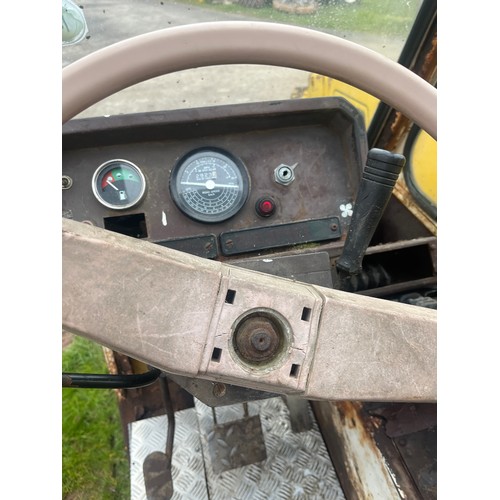 1472A - JCB 520 loadall. Runs and drives. Has been in daily use, selling due to an upgrade. Keys in office