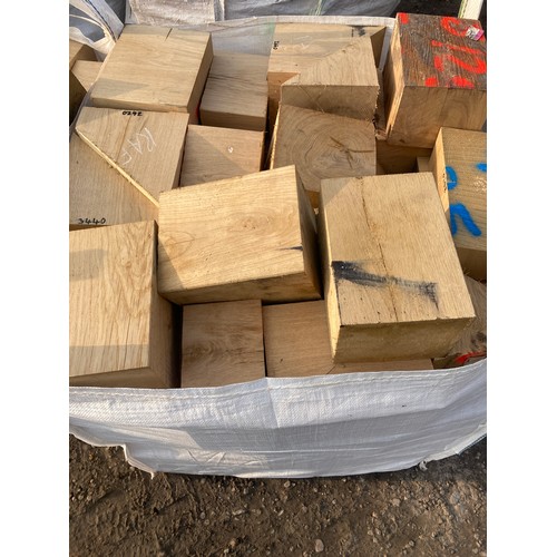 1094 - Oak offcuts