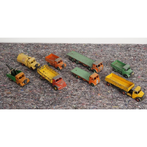 60 - Quantity of Dinky die cast model lorry's