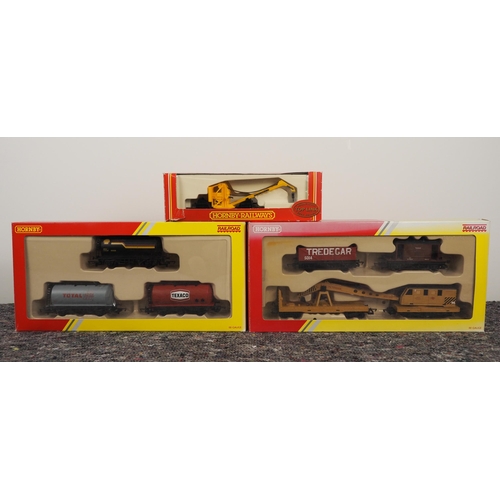 62 - Hornby 00 gauge Fuel tanker pack, Breakdown pack and Operating maintenance crane in box