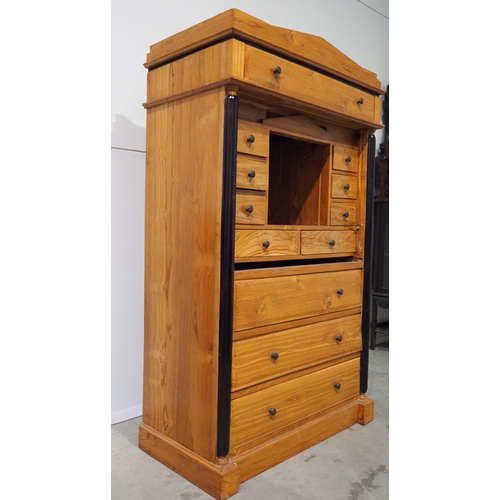 546 - Secretaire chest of drawers H63