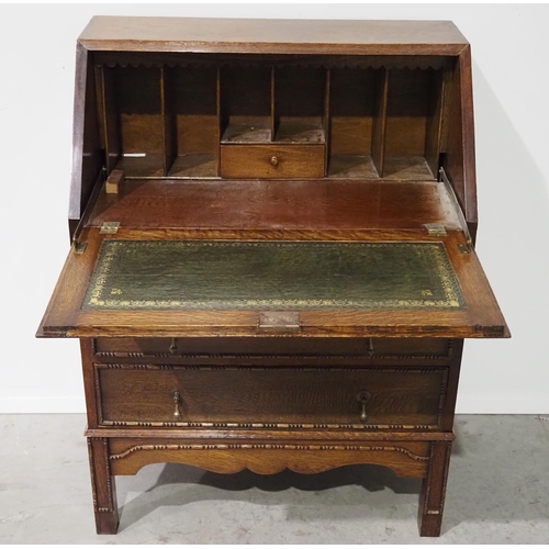 684 - Early century oak bureau H41