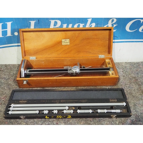 631 - Grey & Rushton height gauge and Moore & Wright internal micrometre