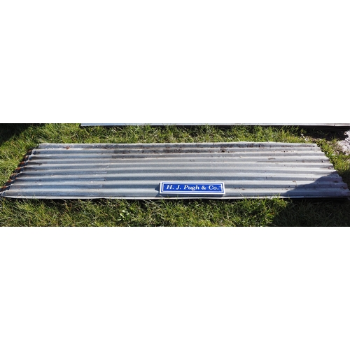 773 - Corrugated roofing sheets 8ft x 2ft. Approx. - 18