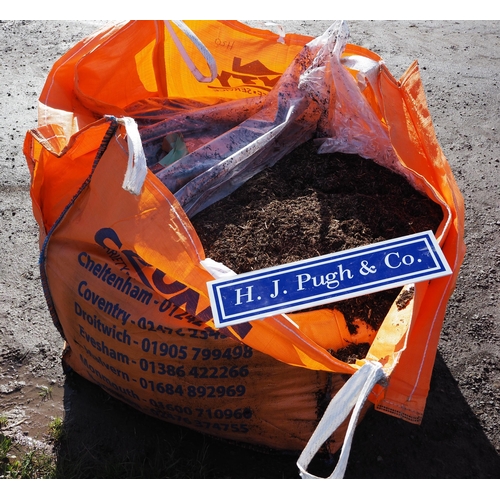 774 - Tote bag of compost