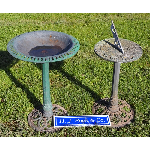 810 - Sundial and bird bath