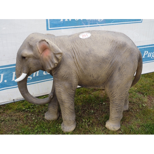 Ornamental elephant statue 3ft
