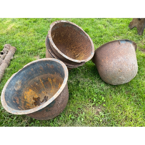 893 - Cast iron cauldrons - 5