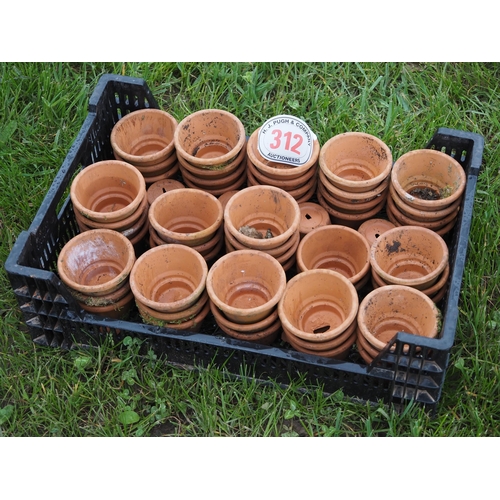 312 - Terracotta pots