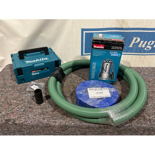 829 - Makita submersible pump with pipes and Makita toolbox