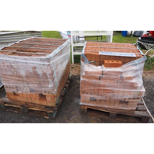 481 - Red bricks, Caernarfon red rustic - 2 pallets