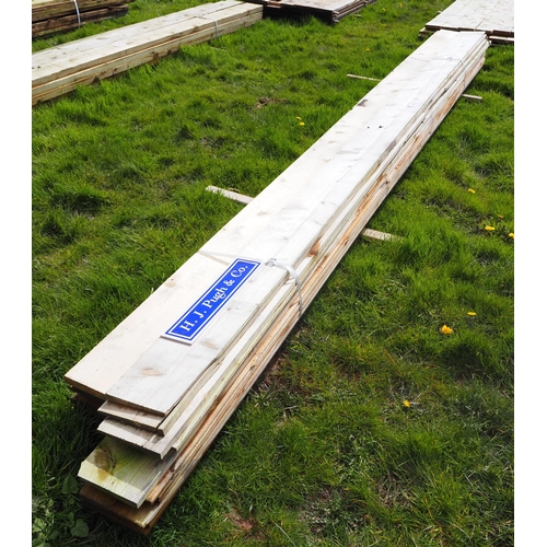 979 - Mixed softwood Featheredge and boards 4.8m x200 - 26