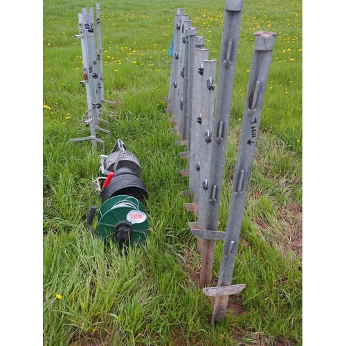 1399 - Electric wire and metal stakes