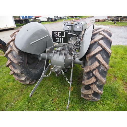 1504 - Ferguson T20 tractor. Restored about 7 years, pto and hydraulics work, runs well. Reg. SCJ 311. V5 i... 