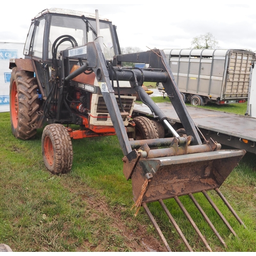 1551 - David Brown 1290 2wd tractor. C/w Quicke loader and fork, Reg. NDW 7119X. No docs