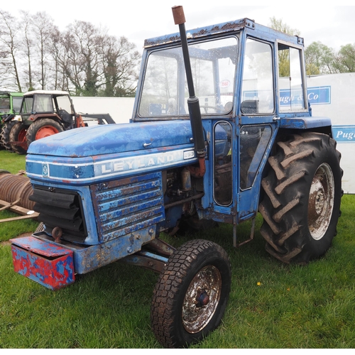 1560 - Leyland 253 tractor. Showing 3700 hours. Runs and drives. Reg. RTK 213K