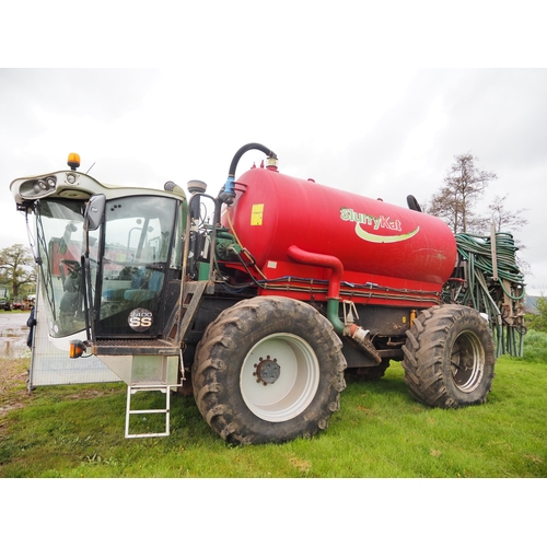 1567 - Lite-Trac chassis with Slurry Kat tanker 2400 SS. Working, rear near side wheel drive needs attentio... 