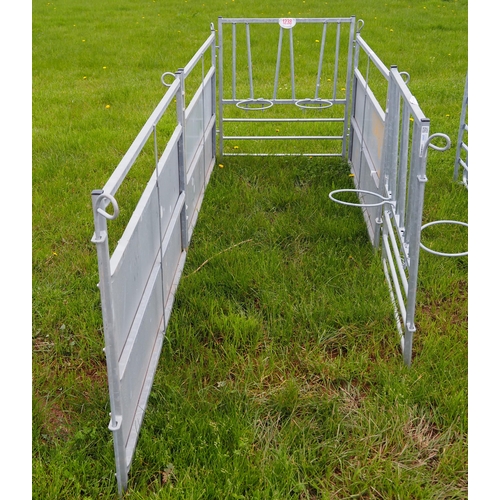 1238 - Galvanised sheeted hurdles 5ft - 3 + adopter panels 3ft - 2