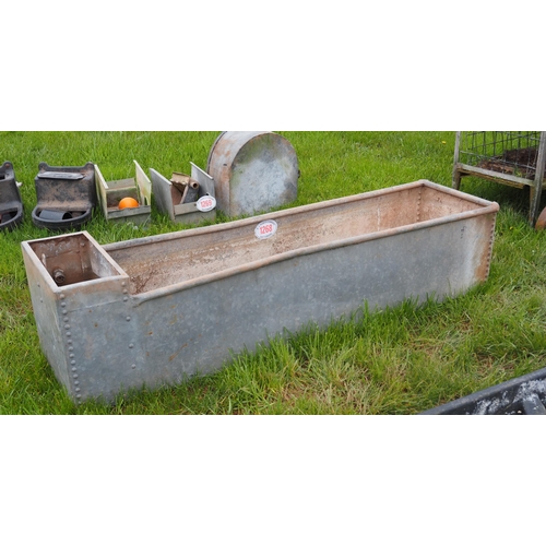 1268 - Galvanised riveted tank 6ft