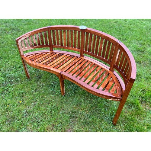 126A - Curved wooden bench AF