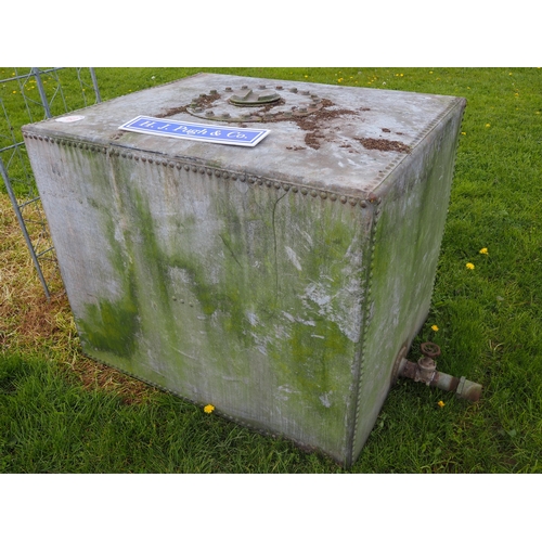 760 - Riveted galvanised water tank 4 x 4ft