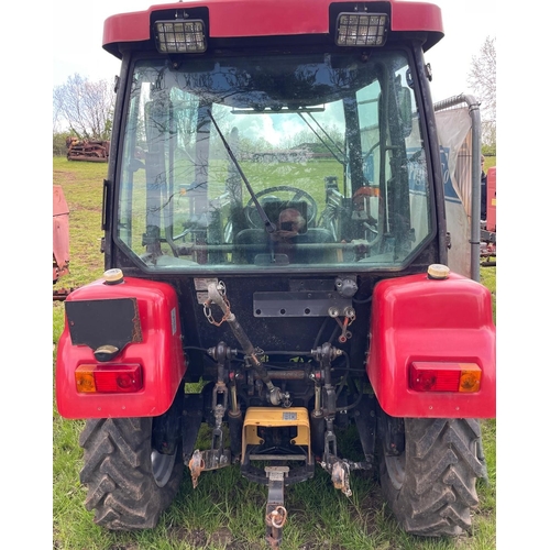 173 - Belarus 320.5 4wd tractor. 2016. Runs and drives. C/w loader, bucket and assistor rams. Showing genu... 
