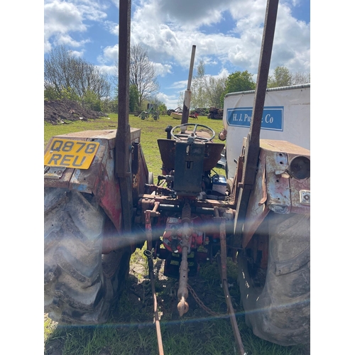 165 - David Brown 950 tractor. Runs and drives. Repaired engine. C/w roll frame. Reg Q878 REU. V5 and Key ... 