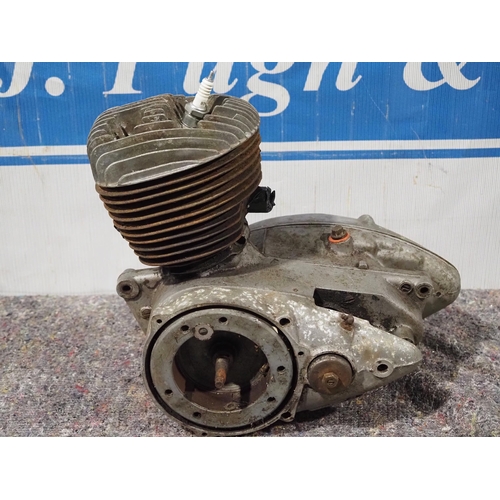 BSA Bantam D3 engine parts. Engine No. BD32395